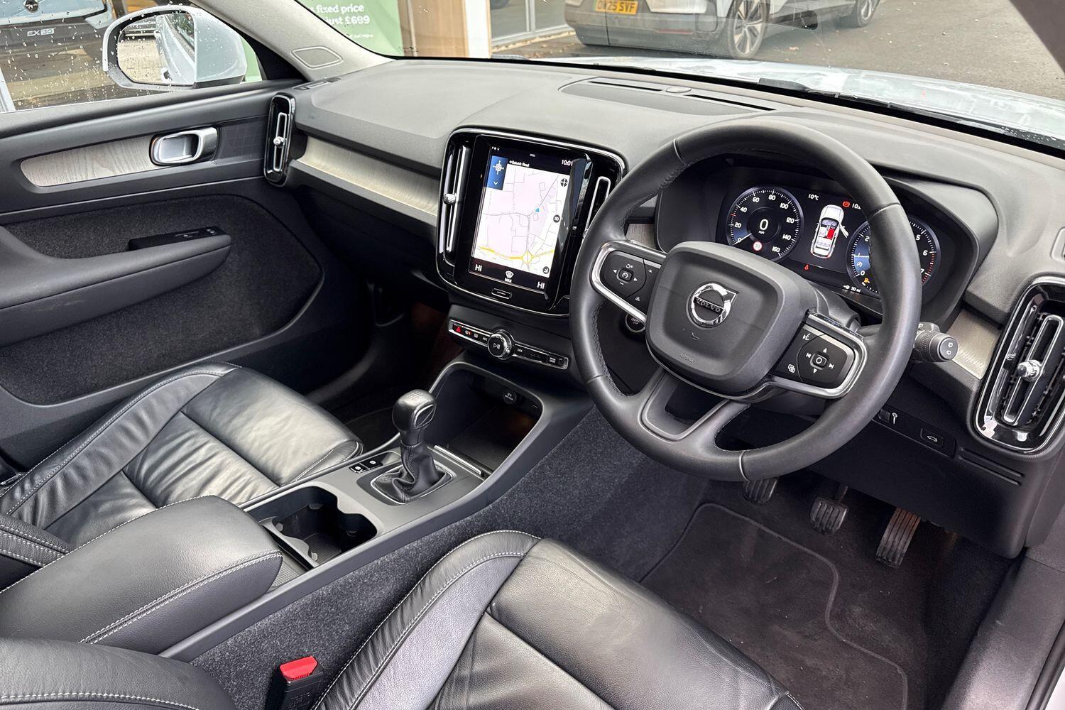 Used Volvo XC40 2022 for sale - 76953329: Photo 6