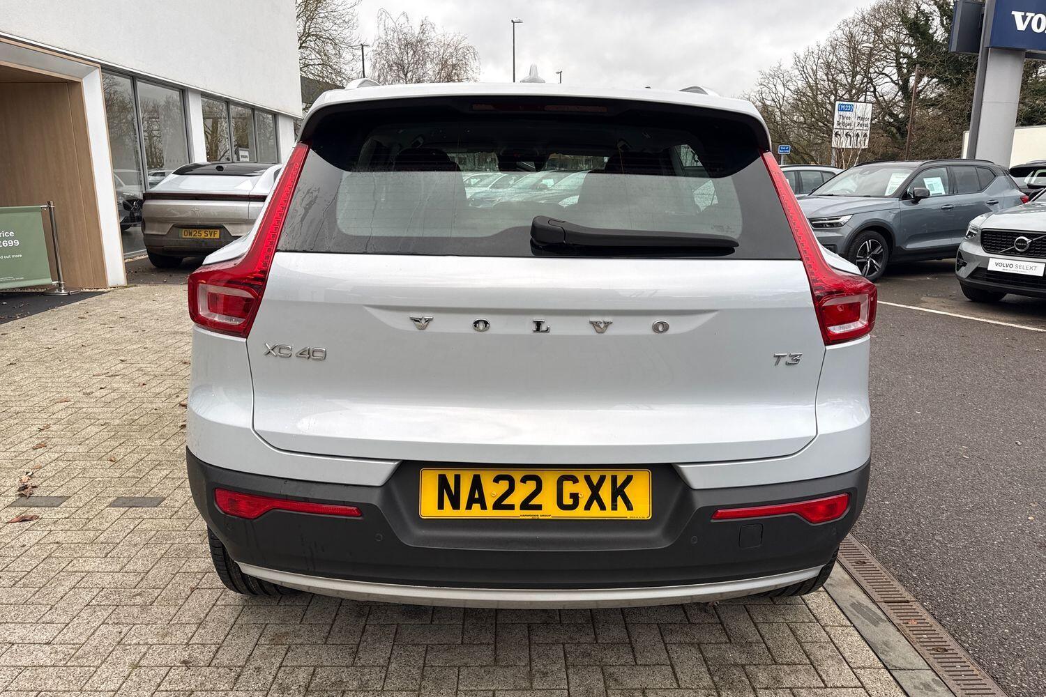 Used Volvo XC40 2022 for sale - 76953329: Photo 9