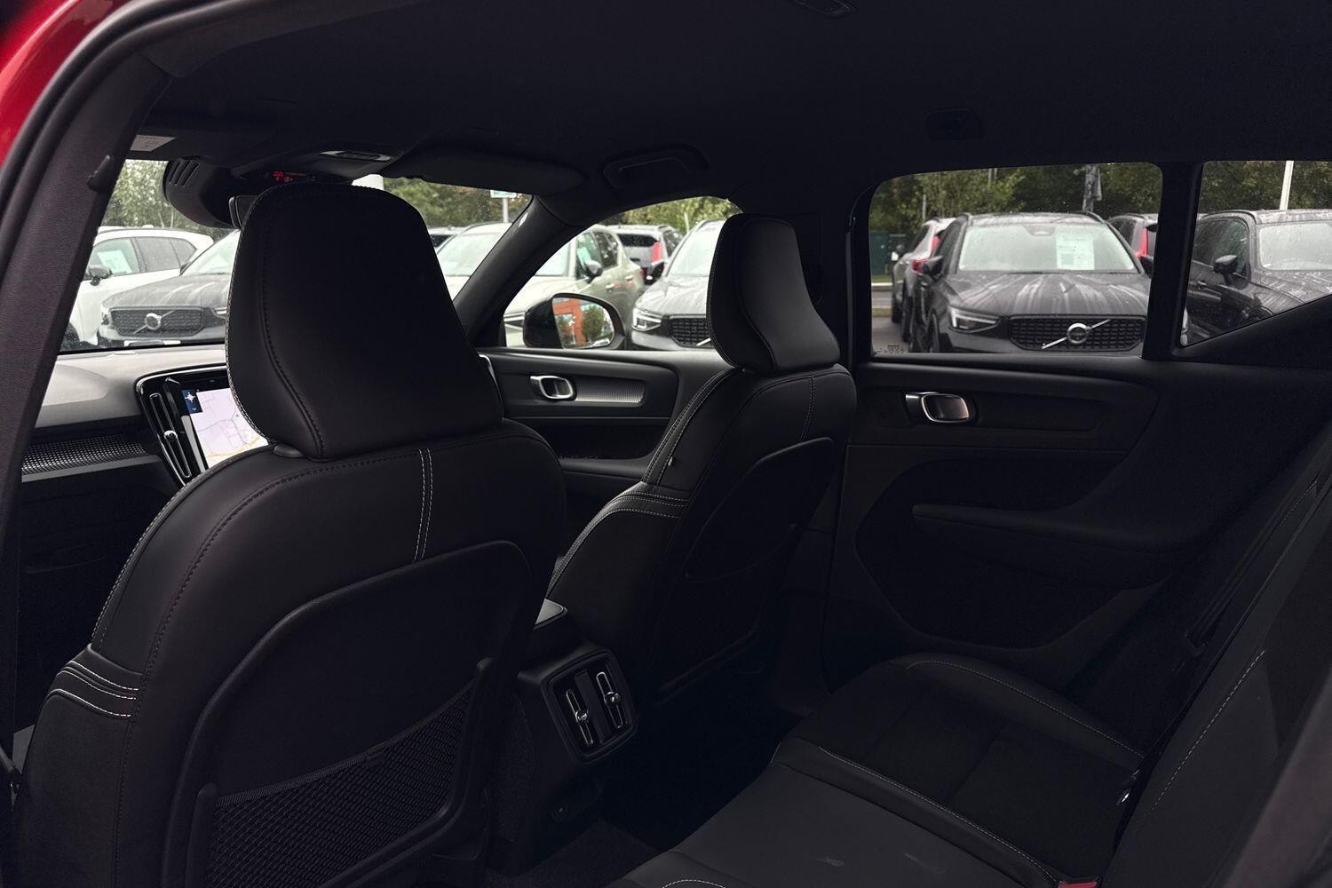 Used Volvo XC40 2021 for sale - 76020887: Photo 30