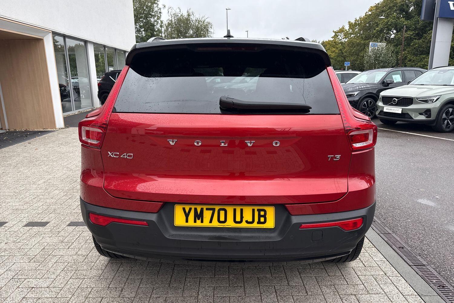 Used Volvo XC40 2021 for sale - 76020887: Photo 8