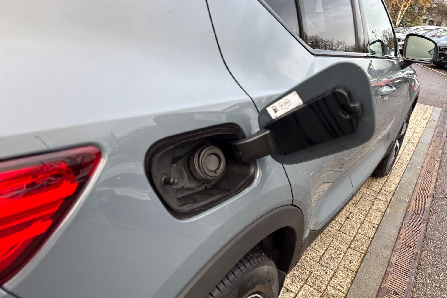 Used Volvo XC40 2020 for sale - 76887373: Photo 19