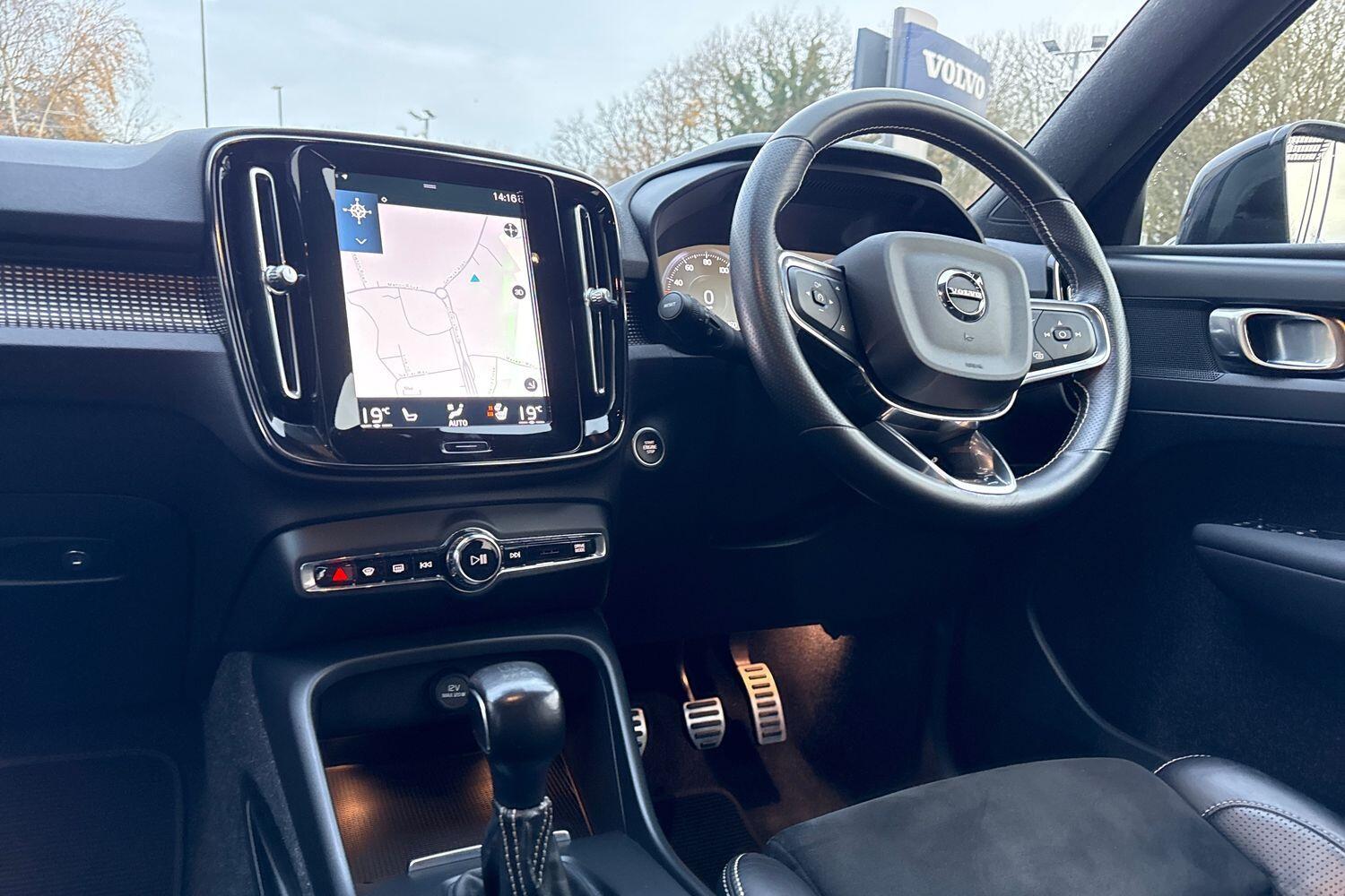 Used Volvo XC40 2020 for sale - 76887373: Photo 35