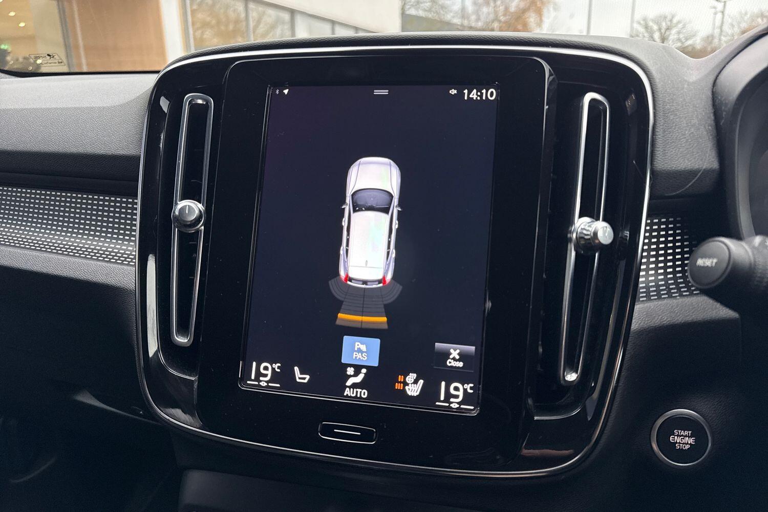 Used Volvo XC40 2020 for sale - 76887373: Photo 4