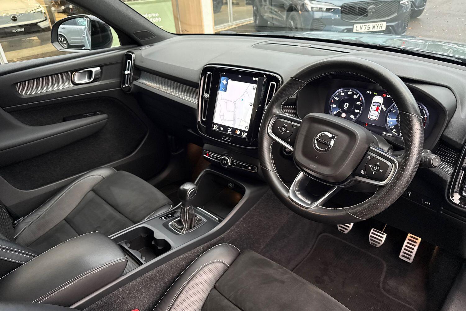 Used Volvo XC40 2020 for sale - 76887373: Photo 6