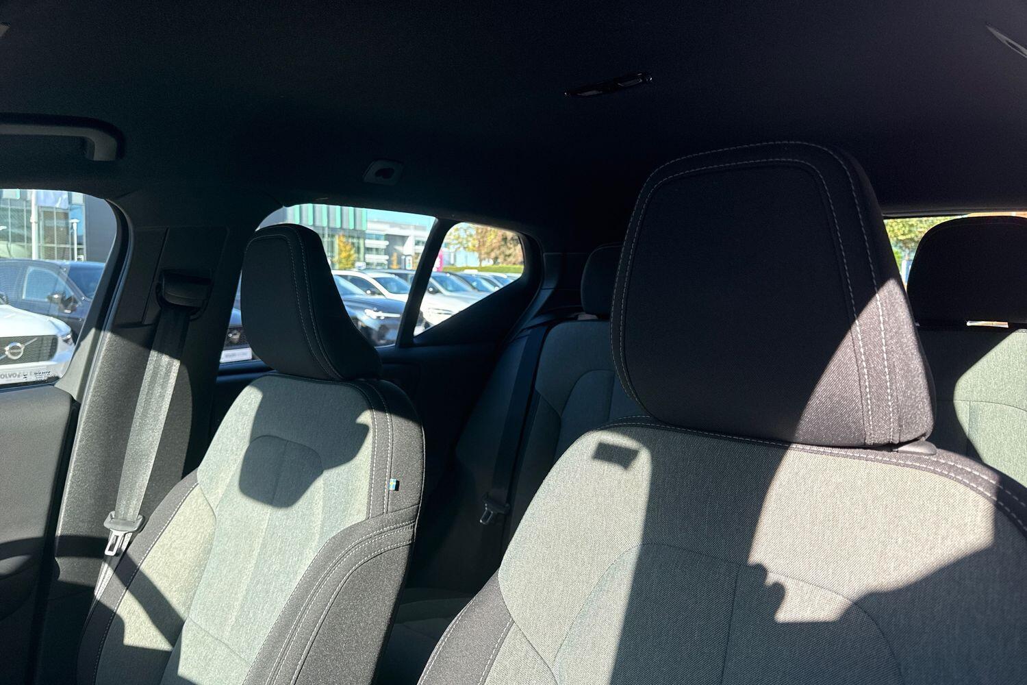 Used Volvo XC40 2023 for sale - 76199681: Photo 27