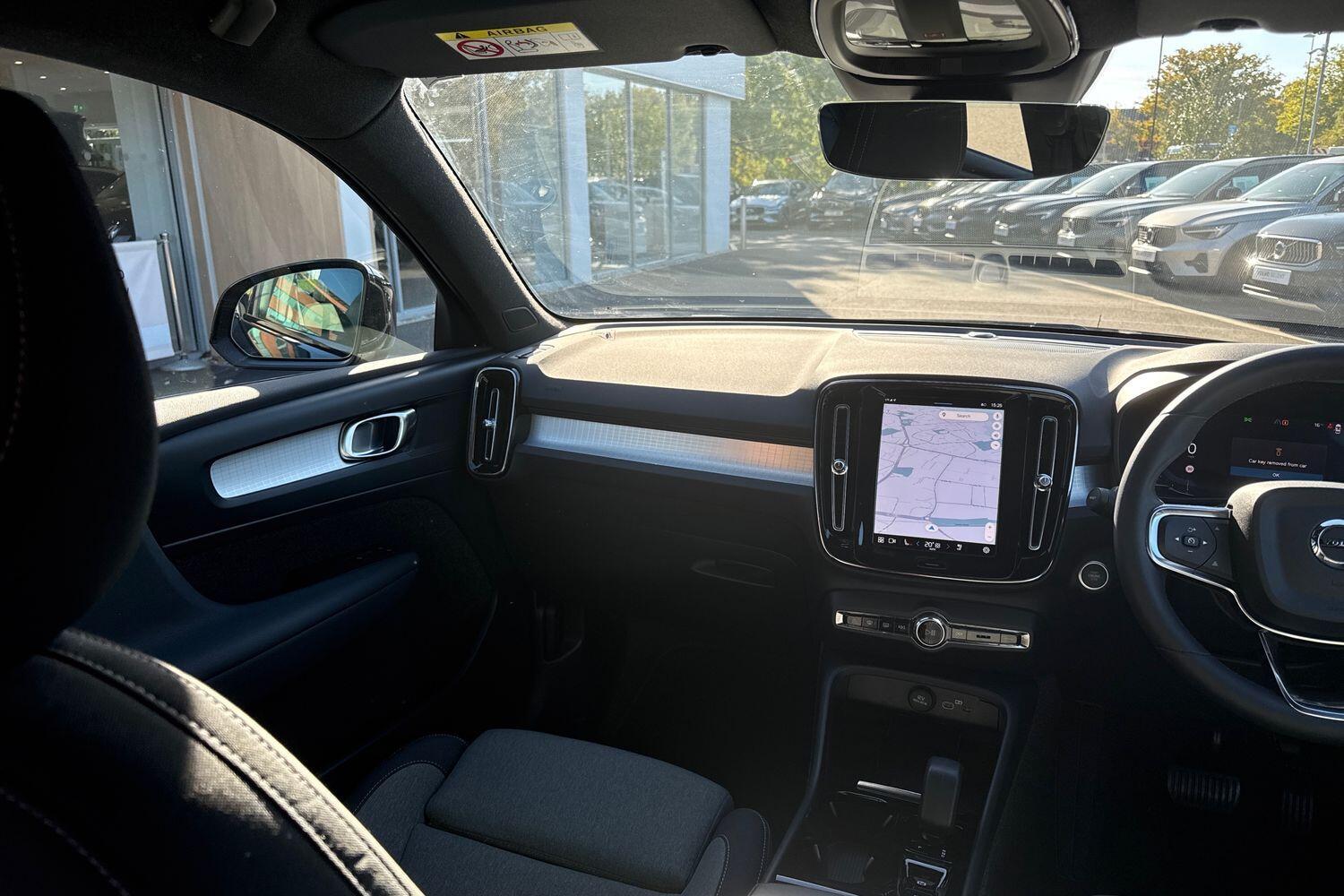 Used Volvo XC40 2023 for sale - 76199681: Photo 30