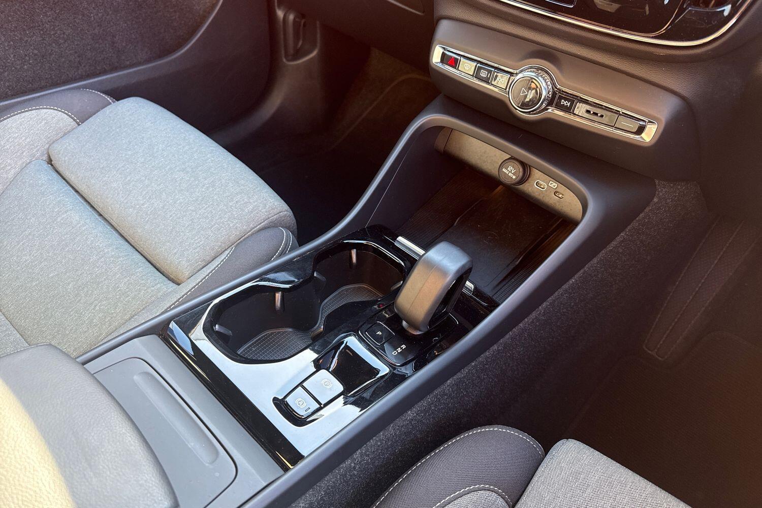 Used Volvo XC40 2023 for sale - 76199681: Photo 41