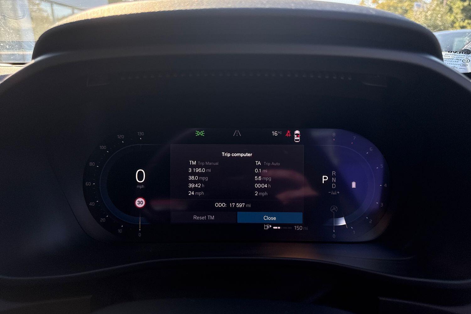 Used Volvo XC40 2023 for sale - 76199681: Photo 42