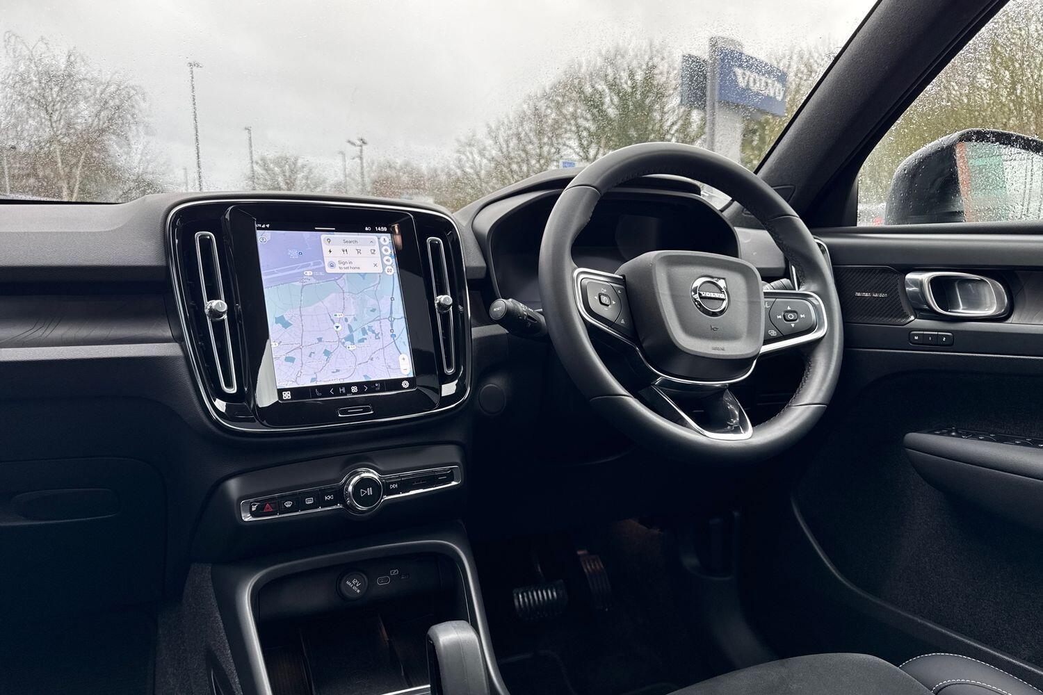 Used Volvo XC40 for sale - 77549356: Photo 35