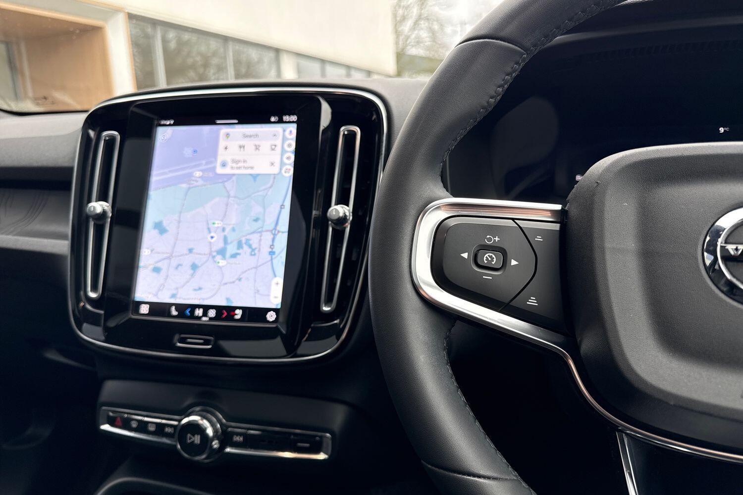 Used Volvo XC40 for sale - 77549356: Photo 36