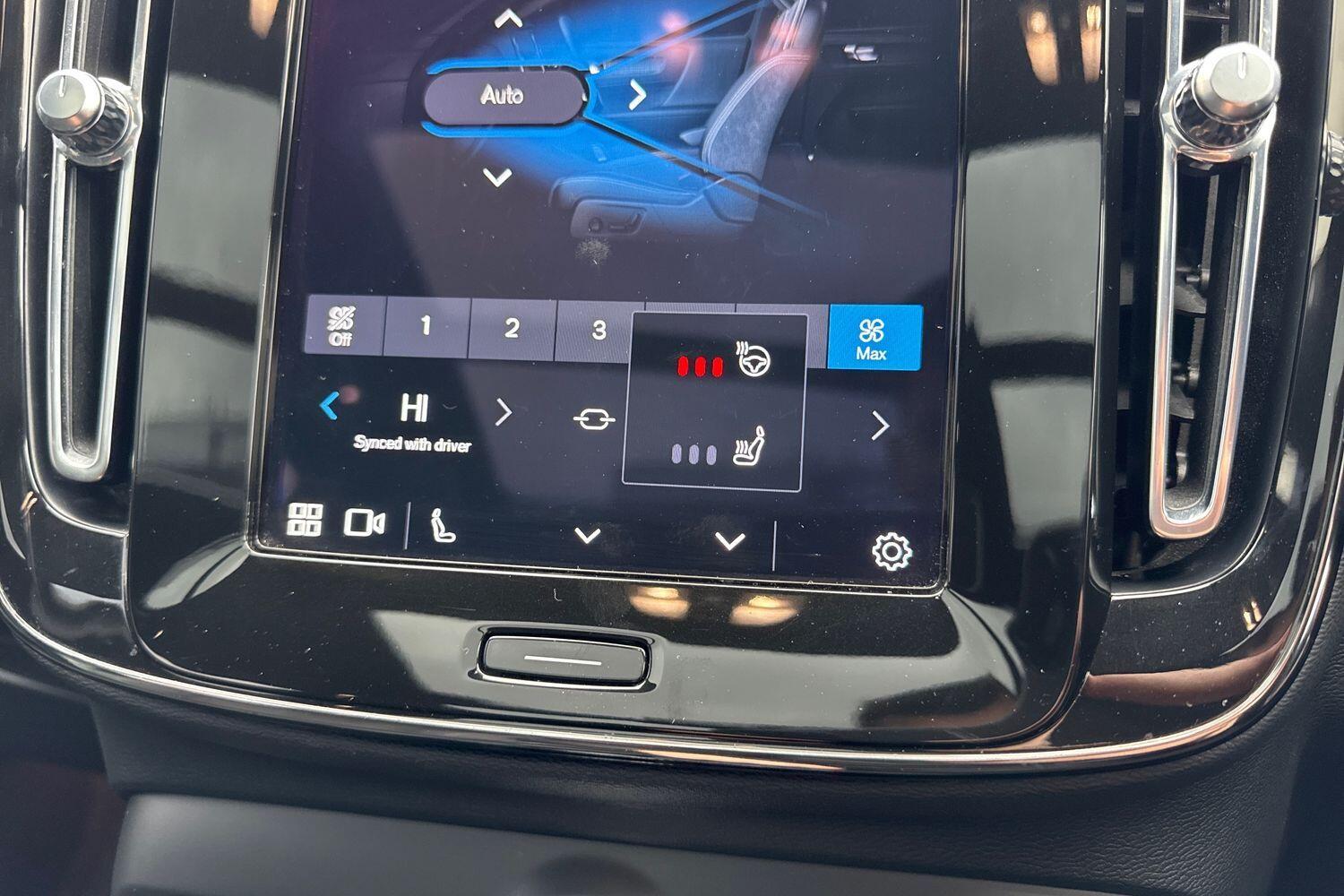 Used Volvo XC40 for sale - 77549356: Photo 40