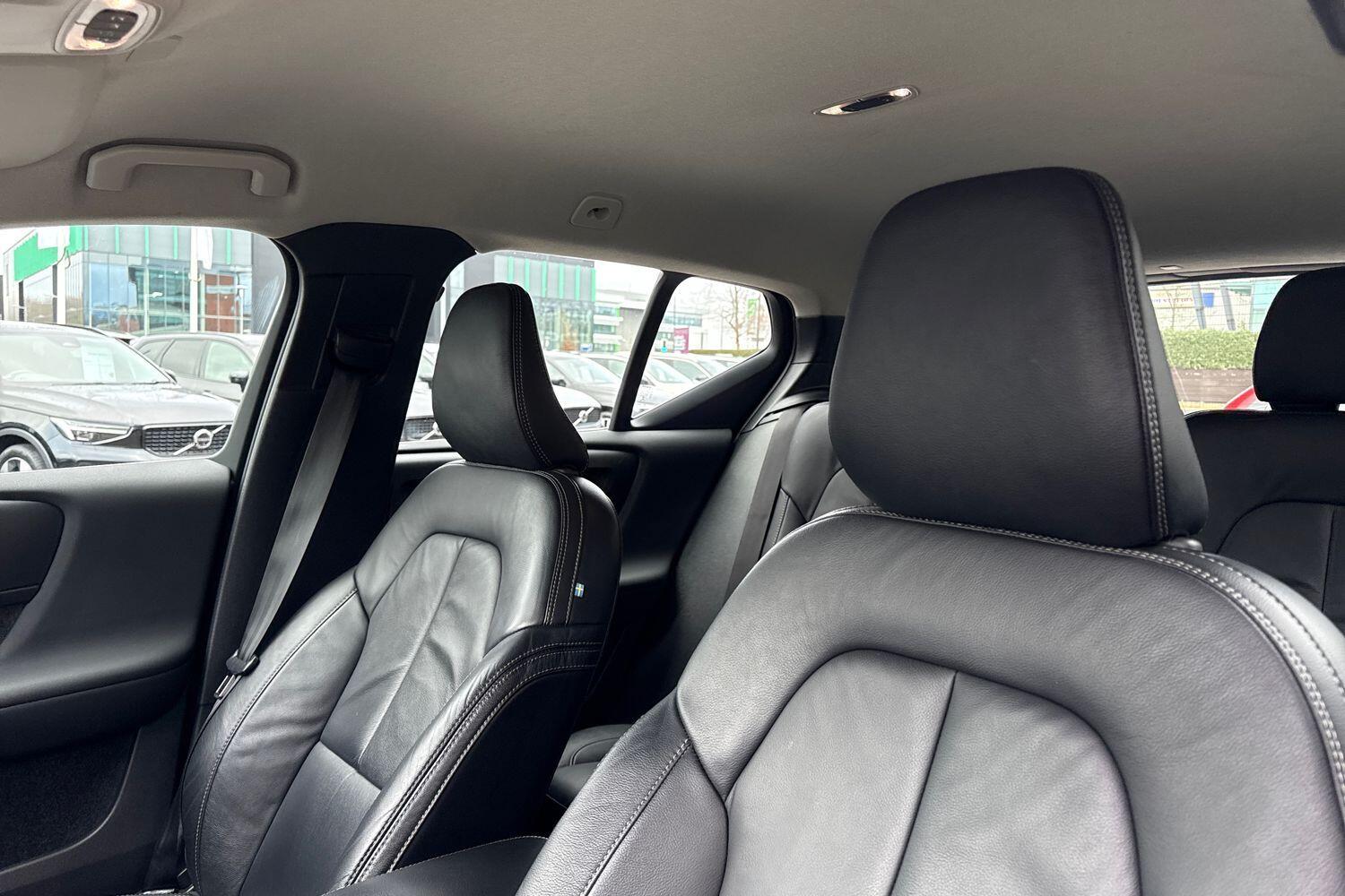 Used Volvo XC40 2021 for sale - 77633833: Photo 29