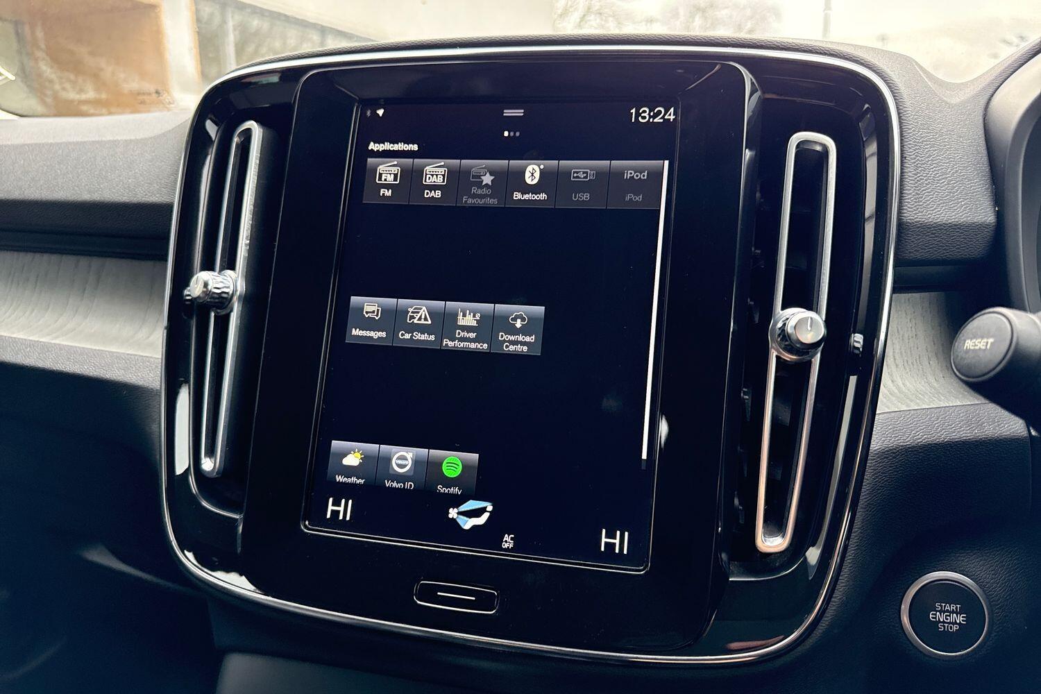 Used Volvo XC40 2021 for sale - 77633833: Photo 39