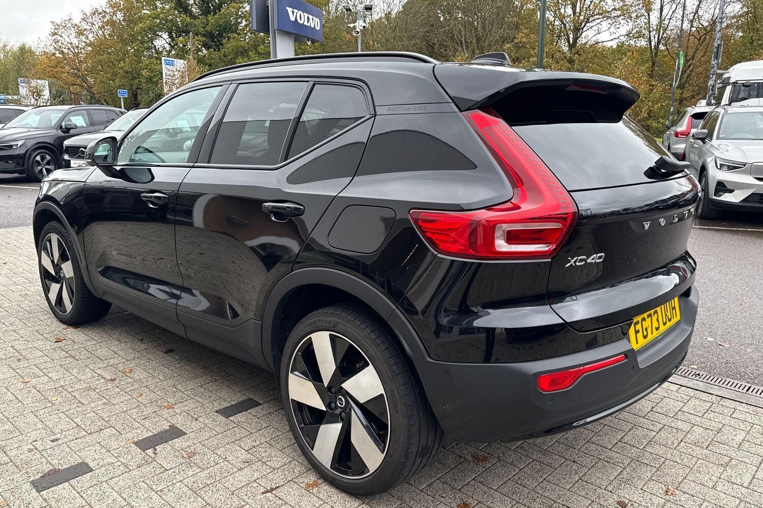 Used Volvo XC40 2023 for sale - 76550305: Photo 10