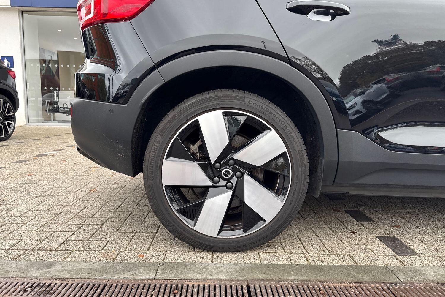 Used Volvo XC40 2023 for sale - 76550305: Photo 14