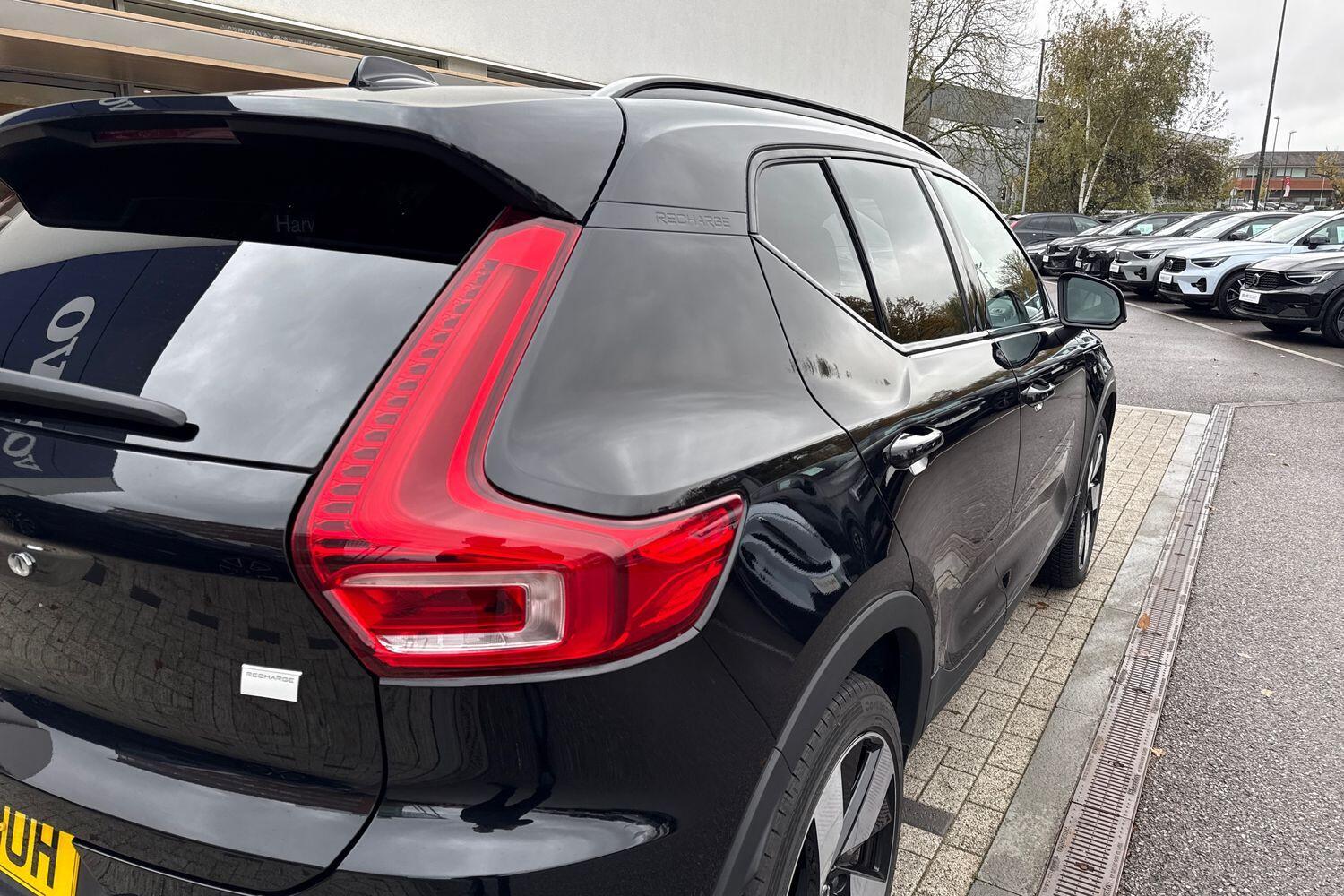 Used Volvo XC40 2023 for sale - 76550305: Photo 15