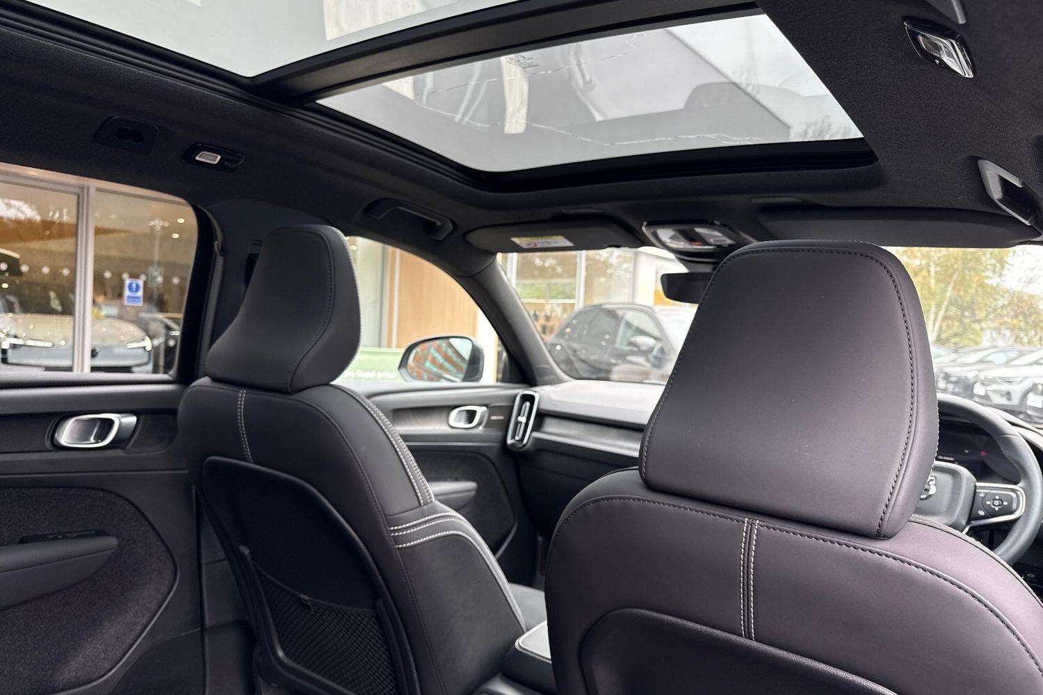 Used Volvo XC40 2023 for sale - 76550305: Photo 24