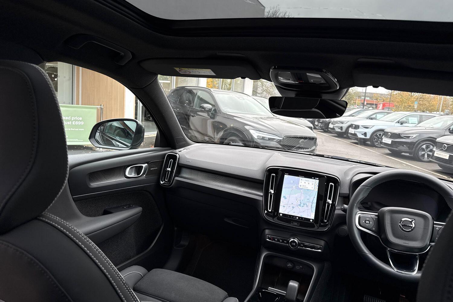 Used Volvo XC40 2023 for sale - 76550305: Photo 32