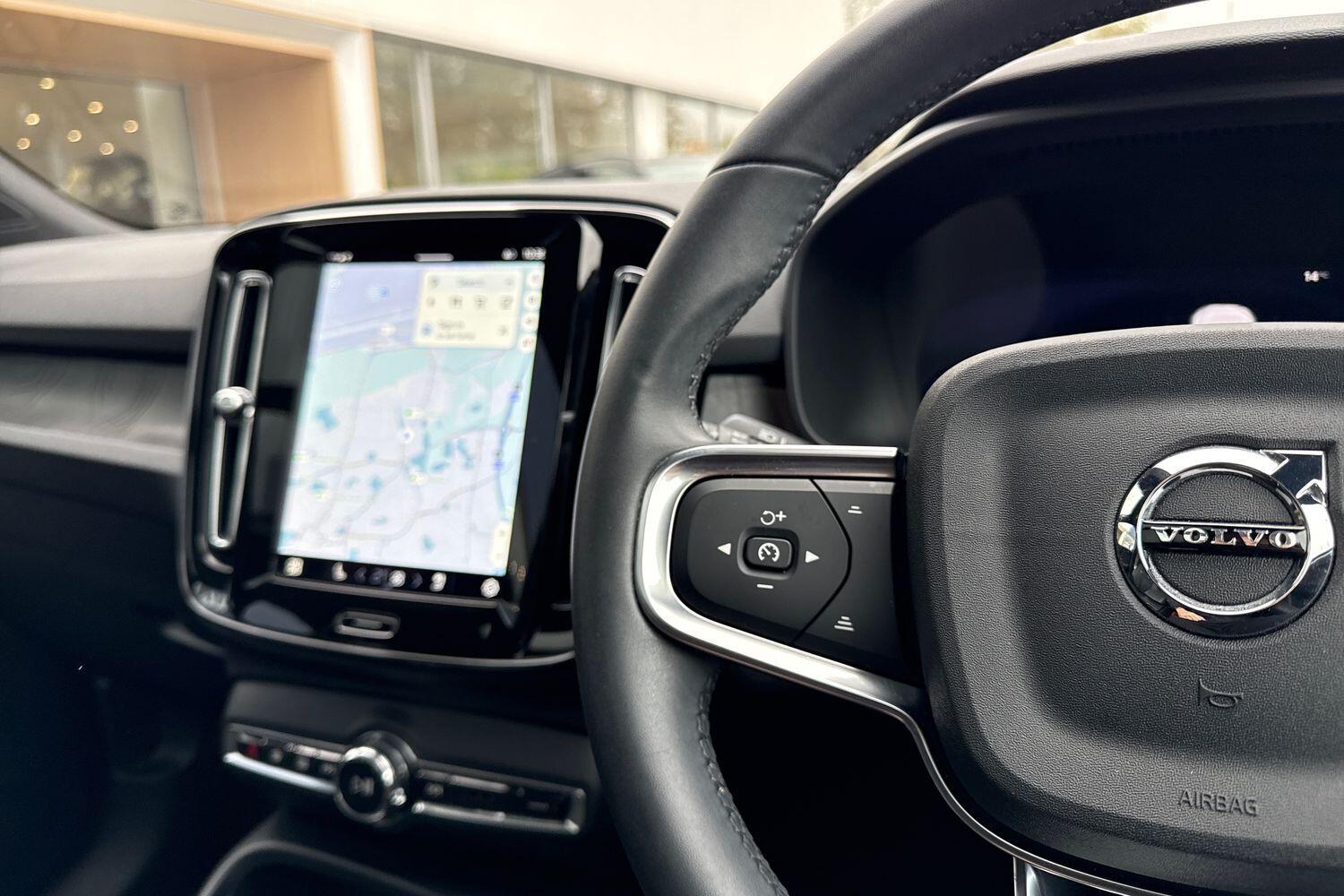 Used Volvo XC40 2023 for sale - 76550305: Photo 36