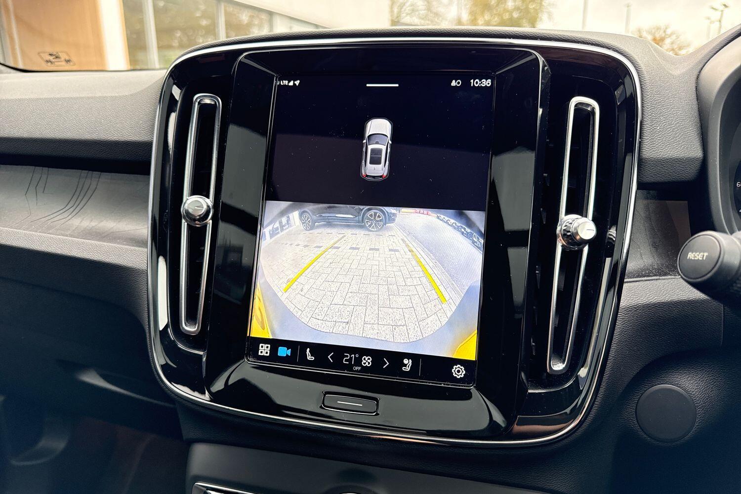 Used Volvo XC40 2023 for sale - 76550305: Photo 38