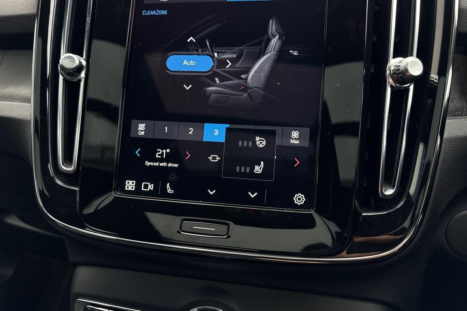 Used Volvo XC40 2023 for sale - 76550305: Photo 40