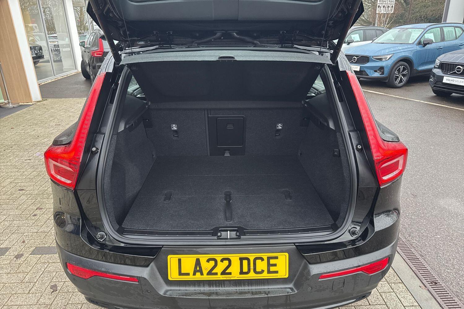 Used Volvo XC40 2022 for sale - 77255328: Photo 20