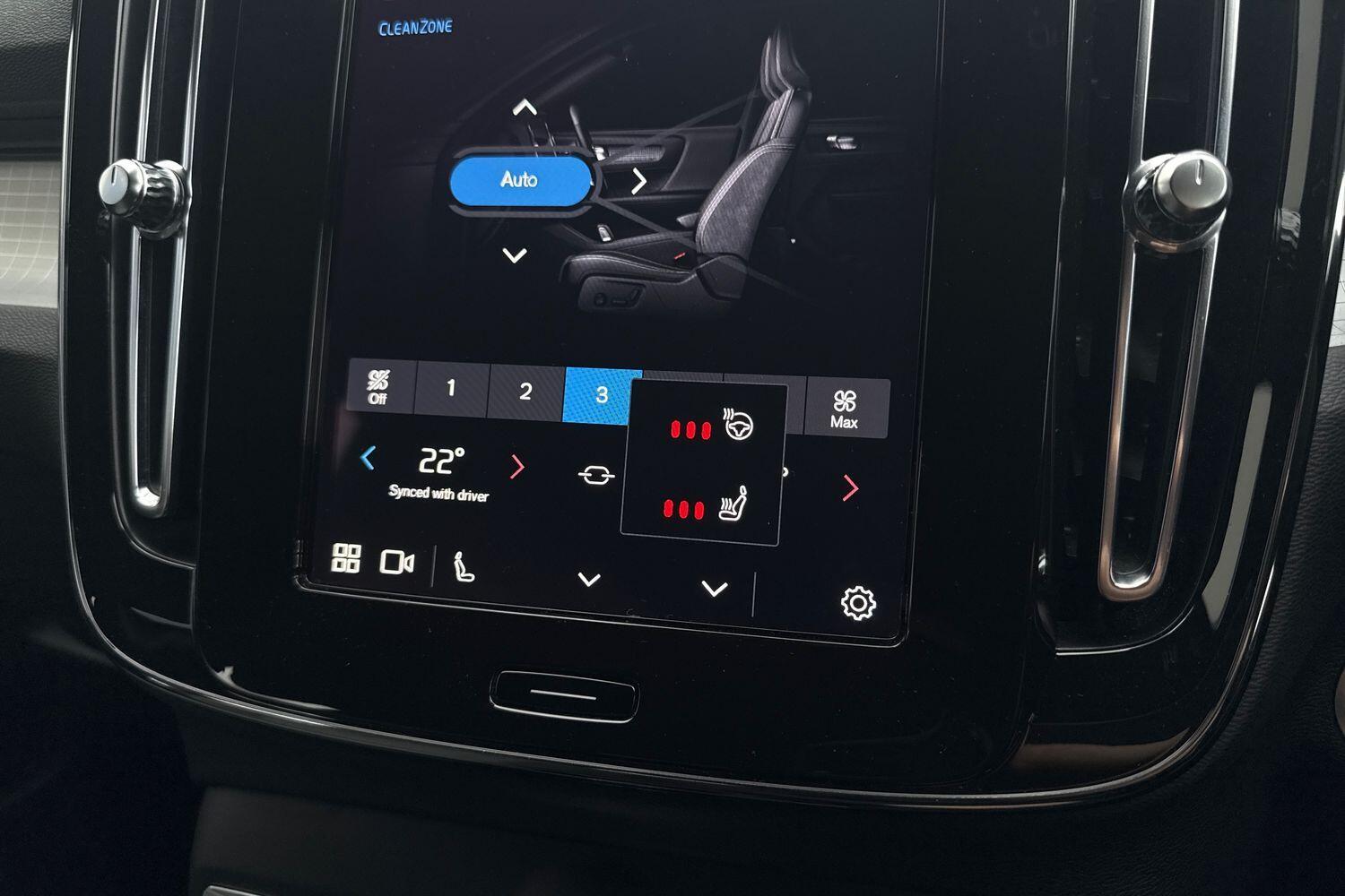 Used Volvo XC40 2022 for sale - 77255328: Photo 39