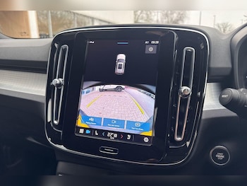 Used Volvo XC40 2022 for sale - 77255328: Photo