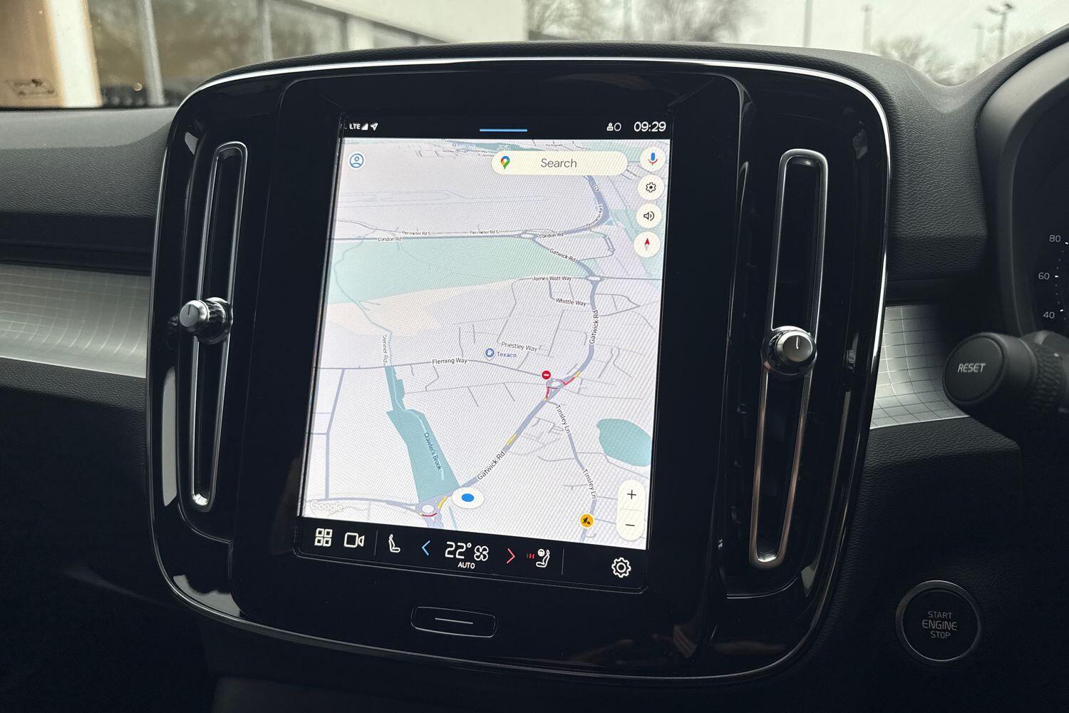 Used Volvo XC40 2022 for sale - 77255328: Photo 5