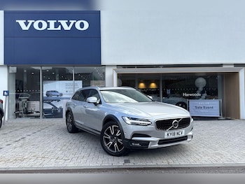 Used Volvo V90 2018 for sale - 75837975: Photo