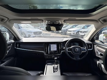Used Volvo V90 2018 for sale - 75837975: Photo