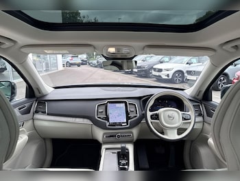 Used Volvo XC90 2024 for sale - 75687777: Photo