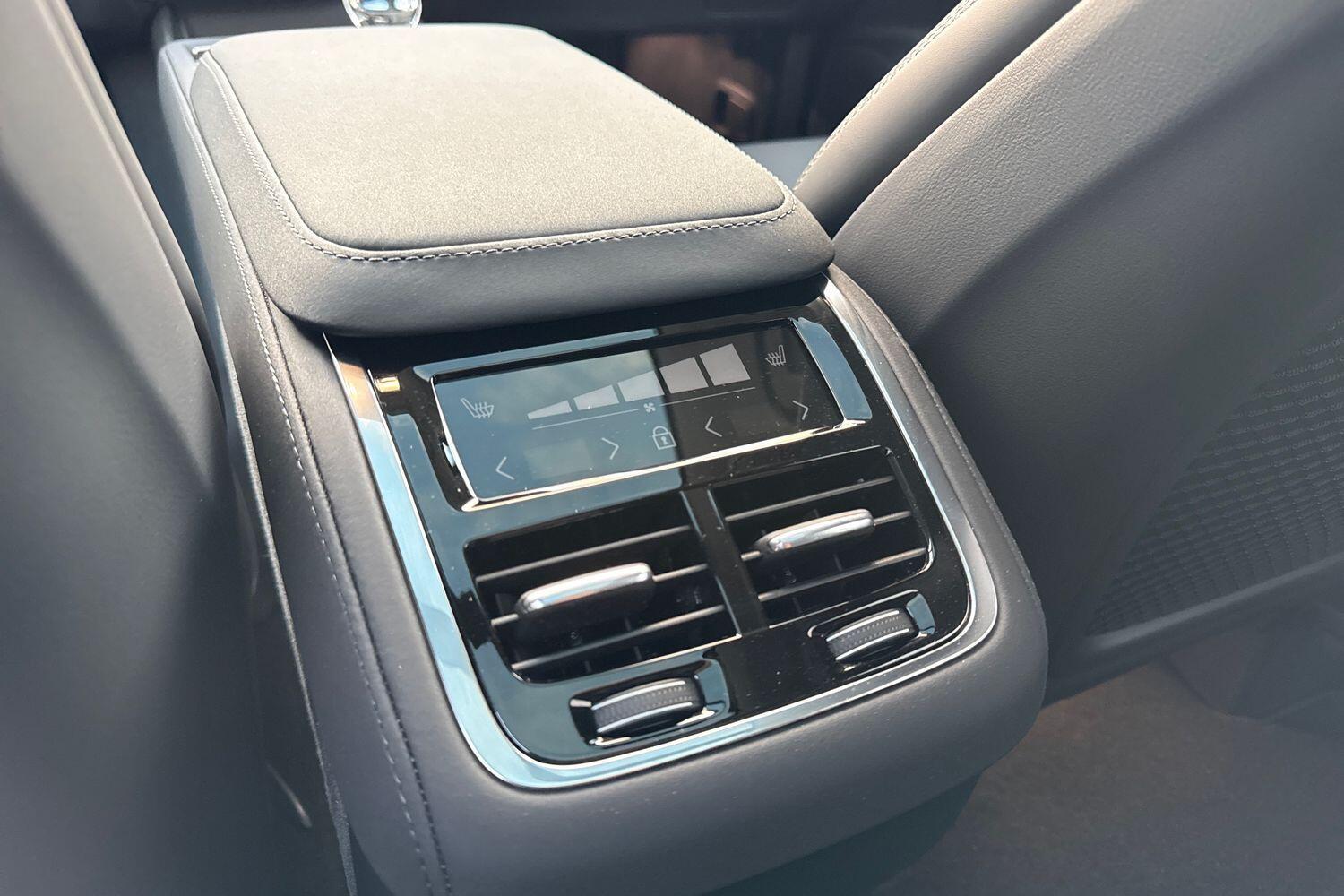 Used Volvo XC90 2025 for sale - 76538041: Photo 33