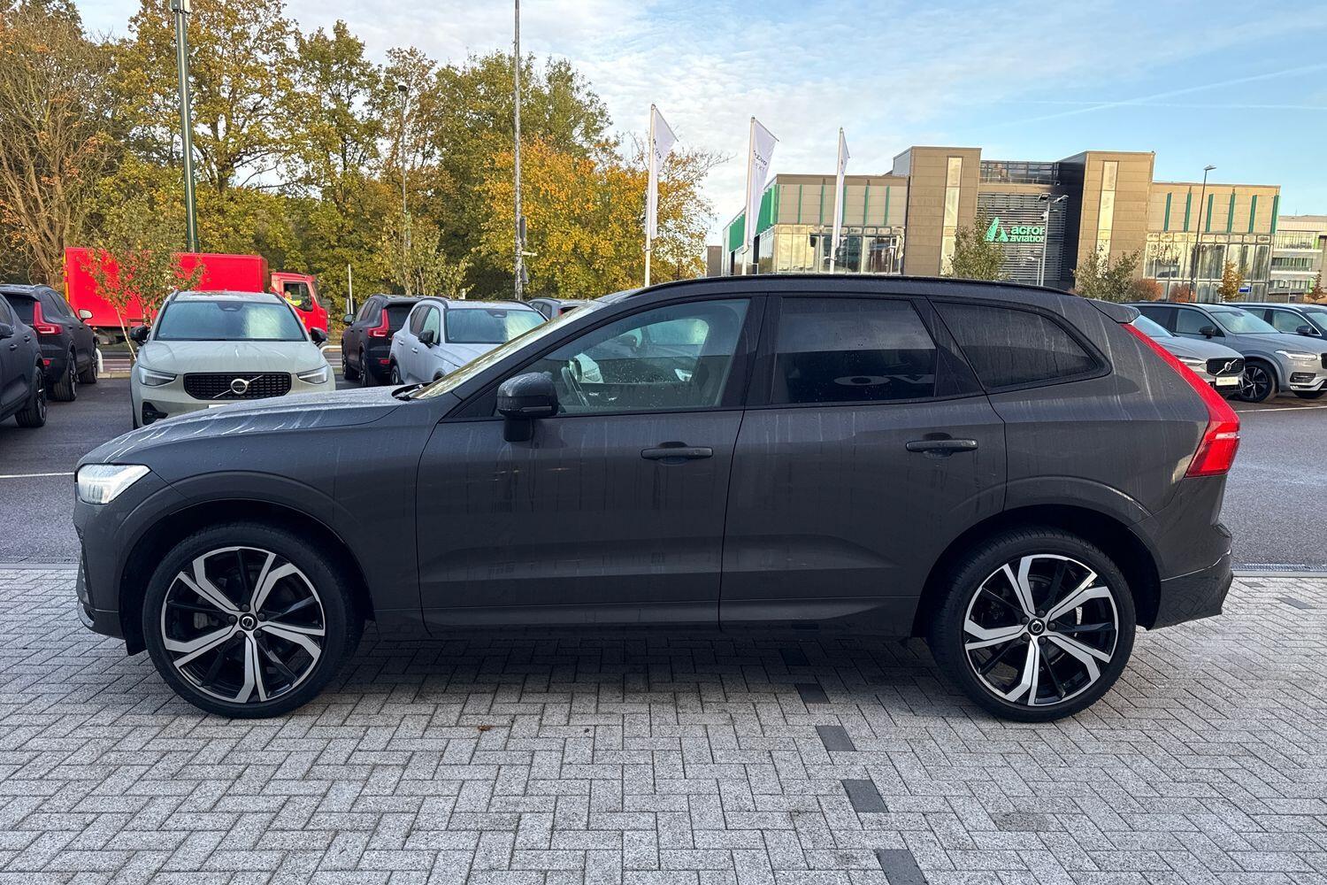 Used Volvo XC60 2022 for sale - 76457732: Photo 11