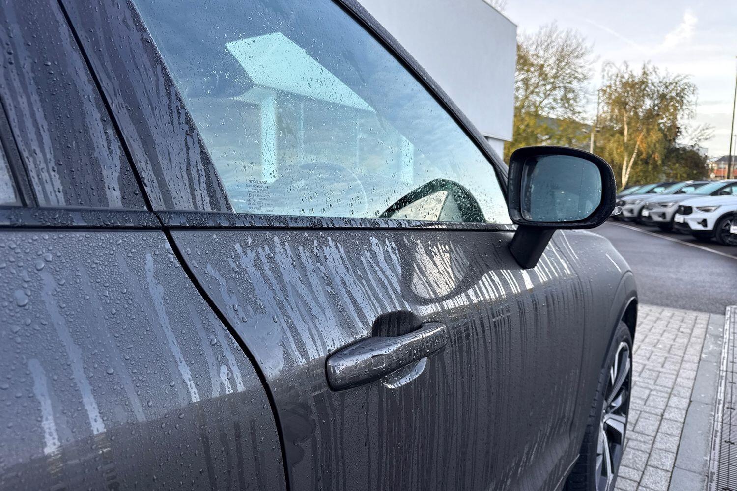 Used Volvo XC60 2022 for sale - 76457732: Photo 17