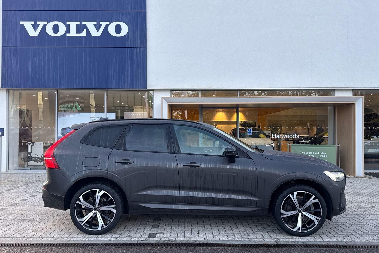 Used Volvo XC60 2022 for sale - 76457732: Photo 2