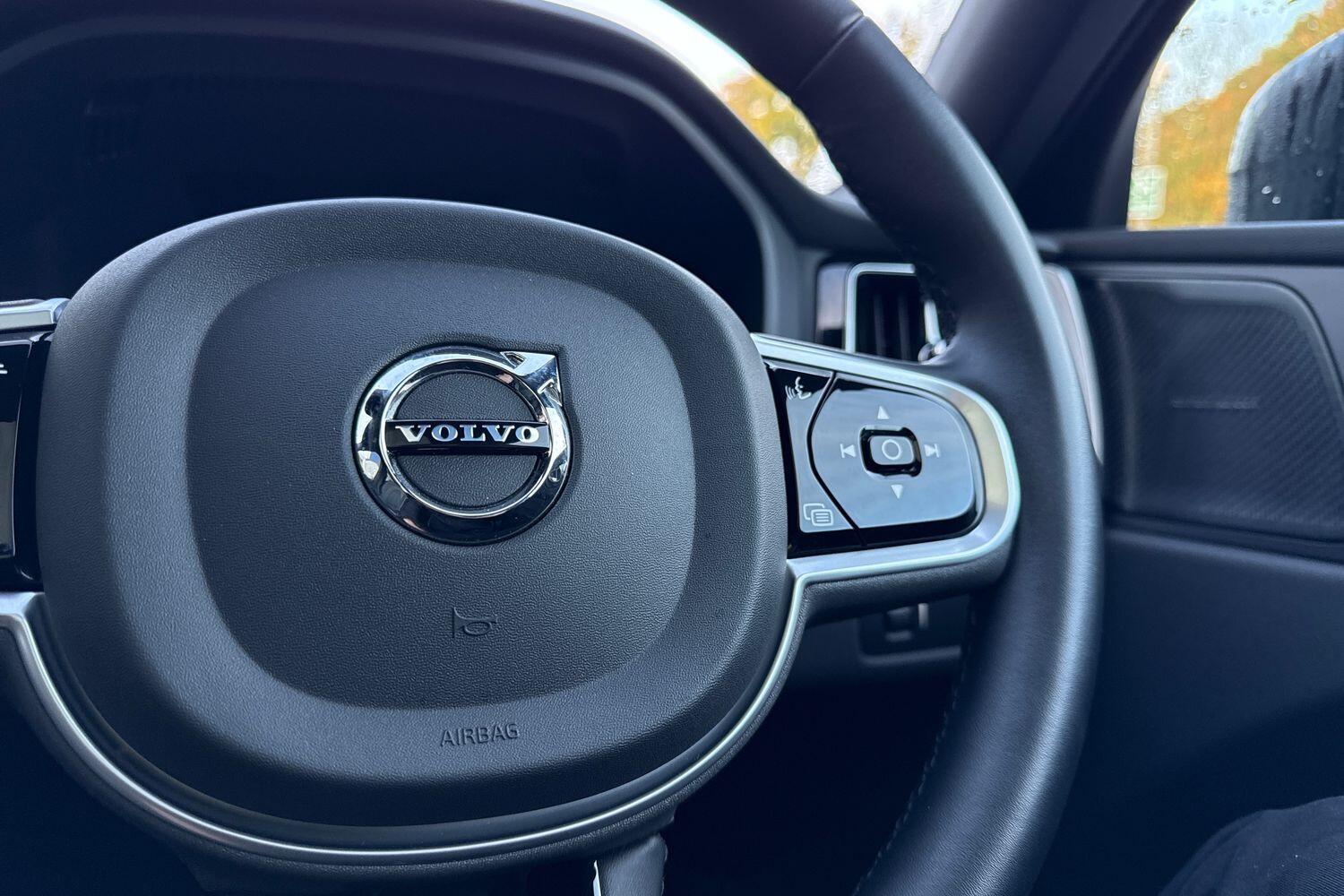 Used Volvo XC60 2022 for sale - 76457732: Photo 38