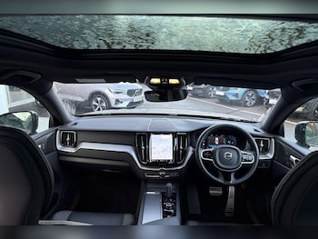 Used Volvo XC60 2022 for sale - 76457732: Photo