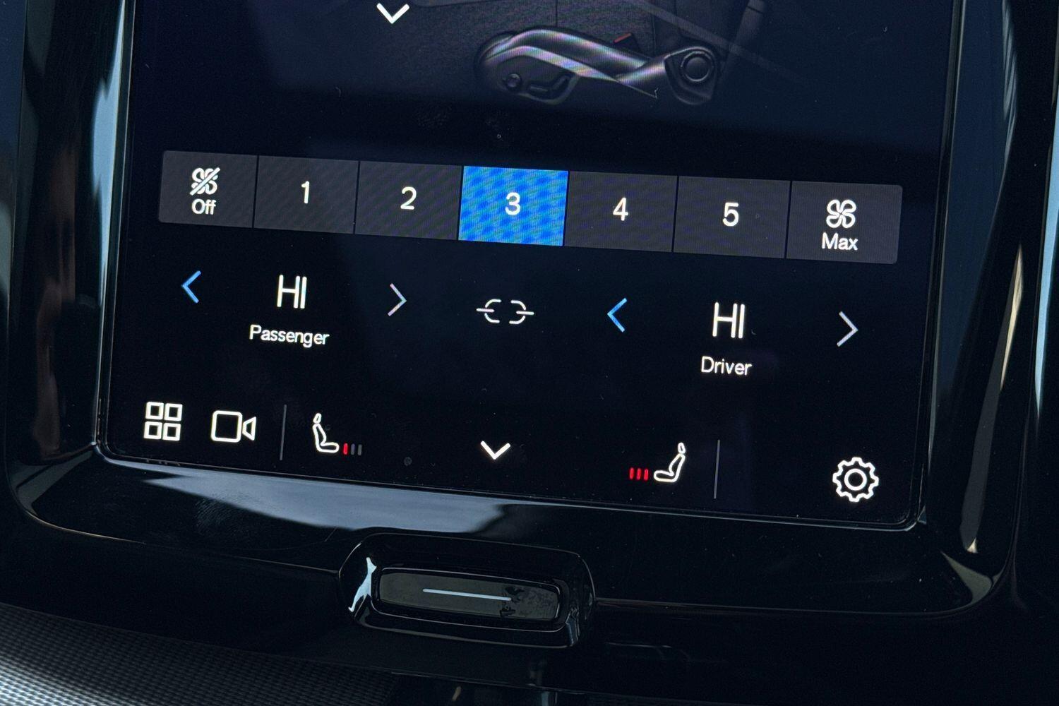 Used Volvo XC60 2022 for sale - 76457732: Photo 40