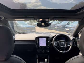 Used Volvo XC40 2023 for sale - 75297760: Photo