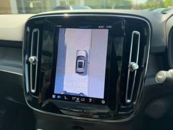 Used Volvo XC40 2023 for sale - 75297760: Photo