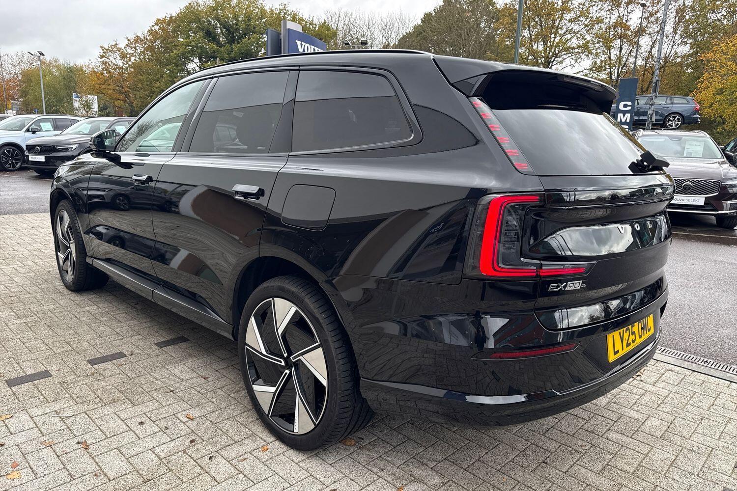 Used Volvo EX90 2025 for sale - 76498836: Photo 10