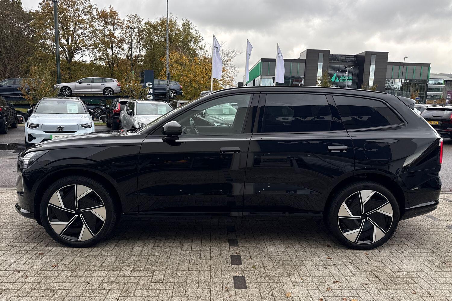 Used Volvo EX90 2025 for sale - 76498836: Photo 11