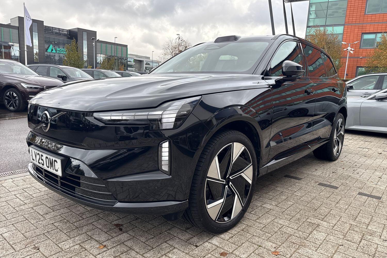 Used Volvo EX90 2025 for sale - 76498836: Photo 12