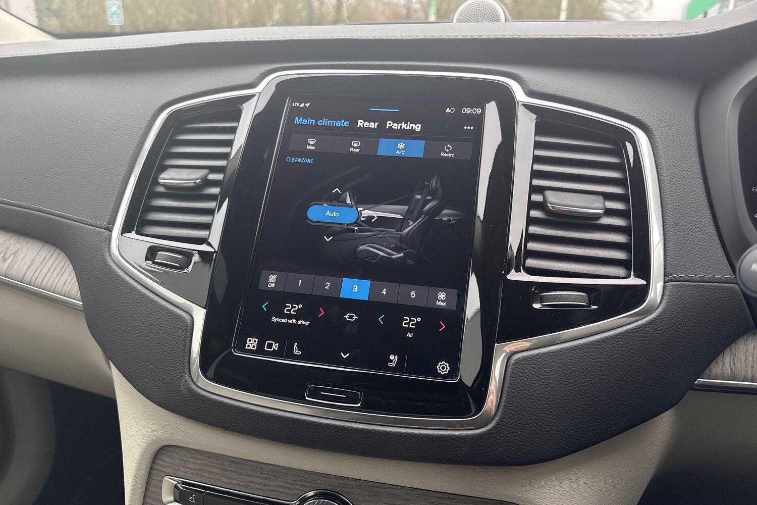 Used Volvo XC90 2023 for sale - 77573837: Photo 42