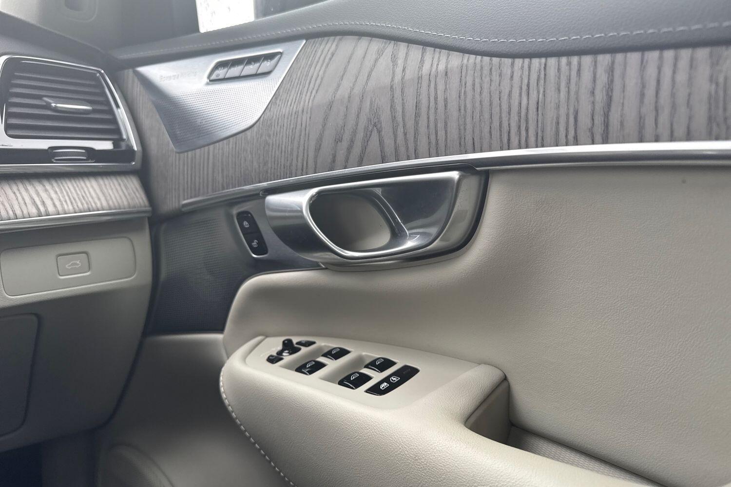 Used Volvo XC90 2023 for sale - 77573837: Photo 44