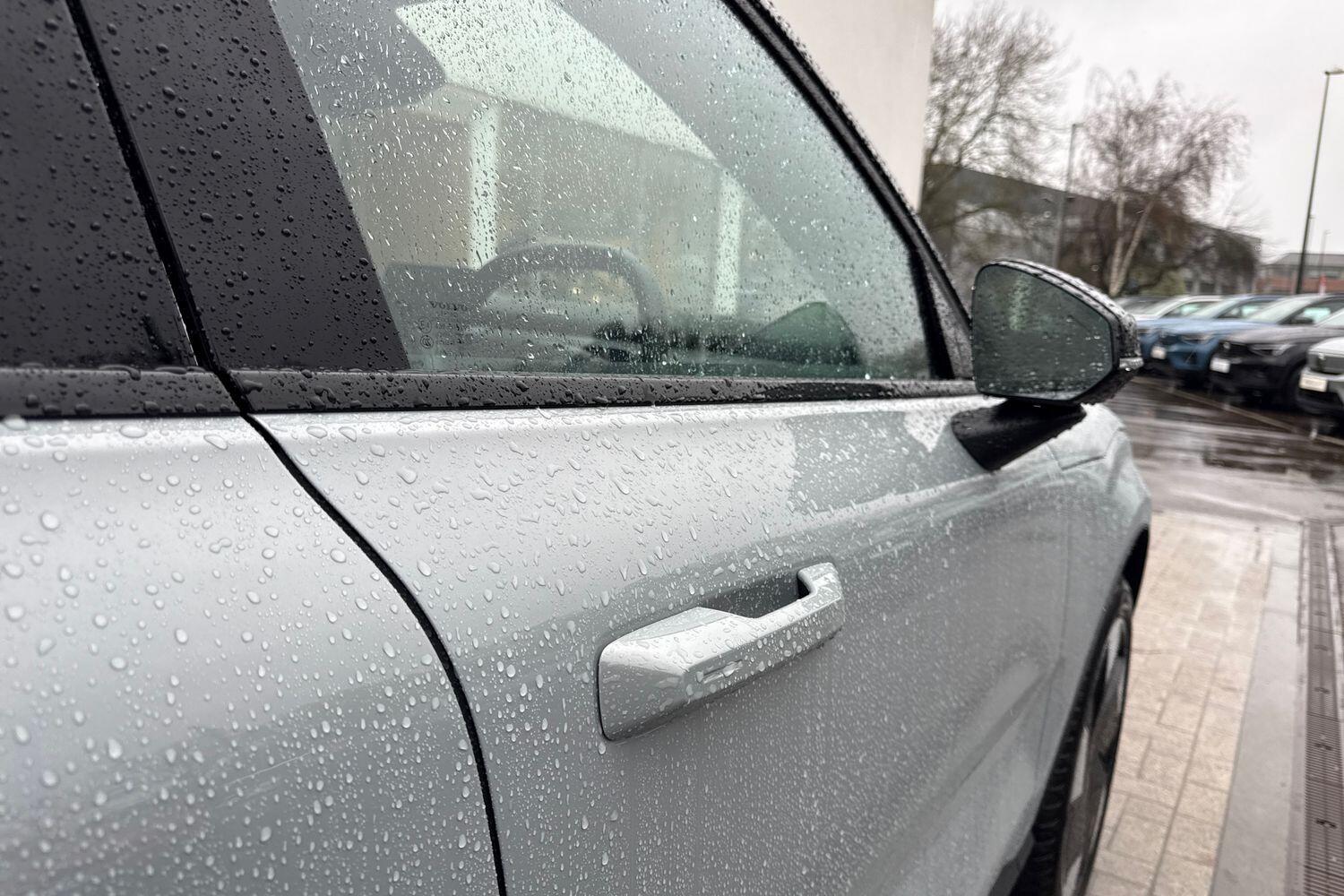 Used Volvo EX30 2025 for sale - 76997240: Photo 17