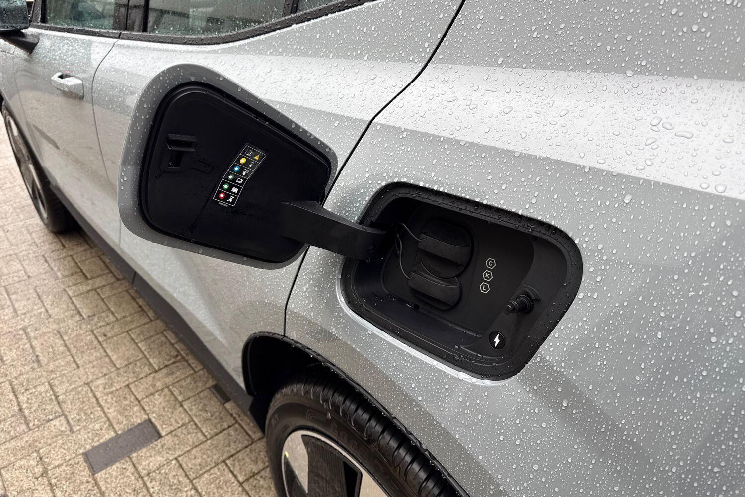 Used Volvo EX30 2025 for sale - 76997240: Photo 19