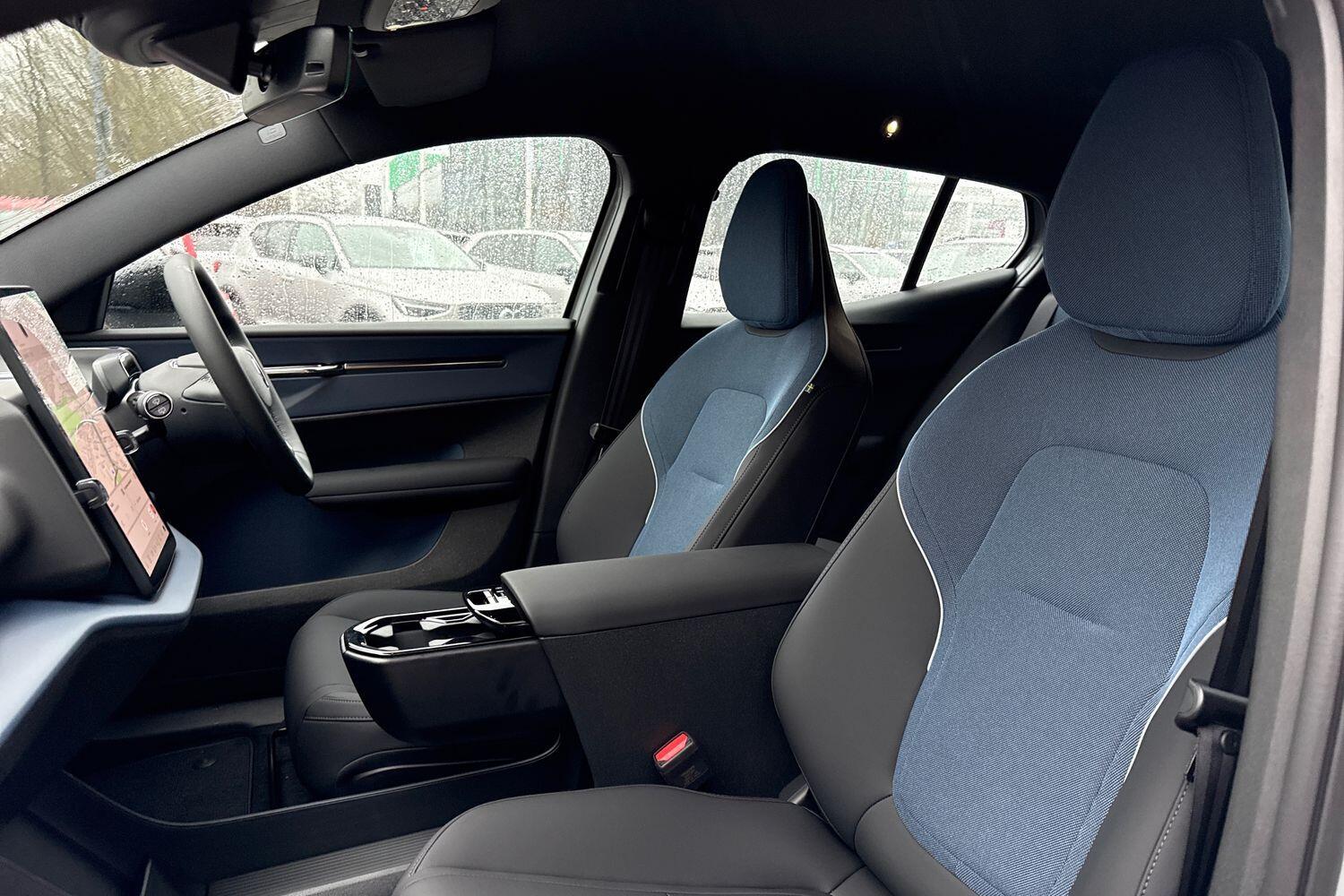 Used Volvo EX30 2025 for sale - 76997240: Photo 28