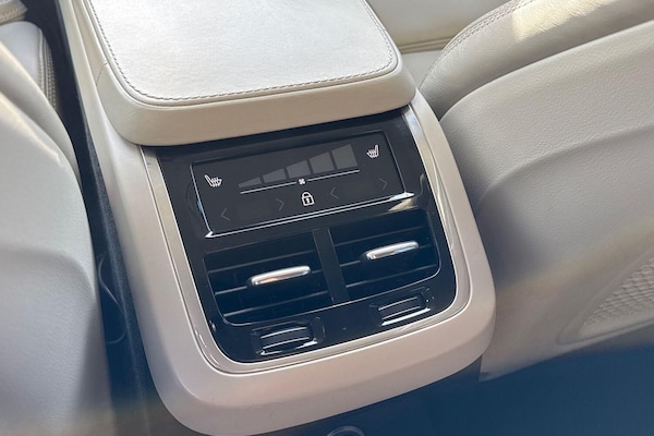 Used Volvo XC90 2019 for sale - 76083938: Photo 32